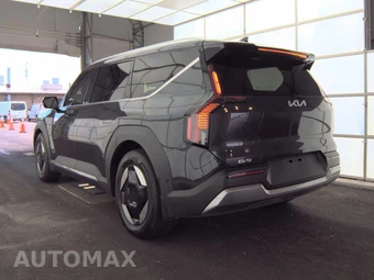 2026 Kia EV9 Wind - miniatura 6
