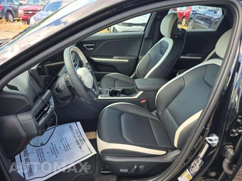 2026 Kia K4 GT-Line Sedan - miniatura 3
