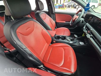 2026 Kia K4 GT-Line Sedan - miniatura 18