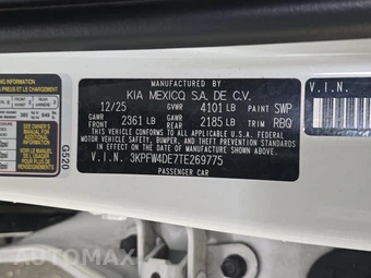2026 Kia K4 GT-Line Sedan - miniatura 14
