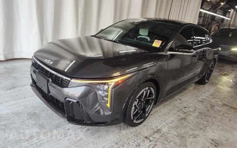 2026 Kia K4 GT-Line Sedan - samochód z USA z aukcji Manheim, oferta Kup Teraz w AUTOMAX