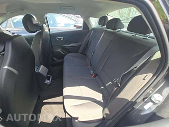 2026 Kia K4 LX Sedan - miniatura 13