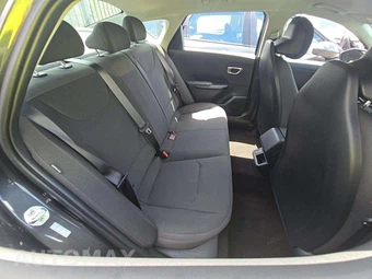 2026 Kia K4 LX Sedan - miniatura 16