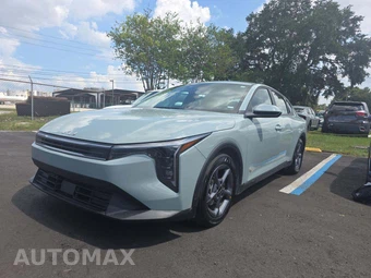2026 Kia K4 LXS Sedan