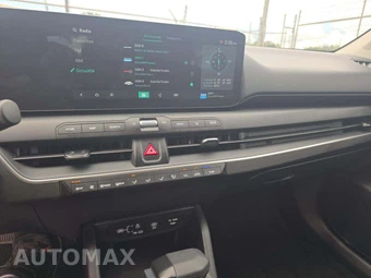 2026 Kia K4 LXS Sedan - miniatura 10