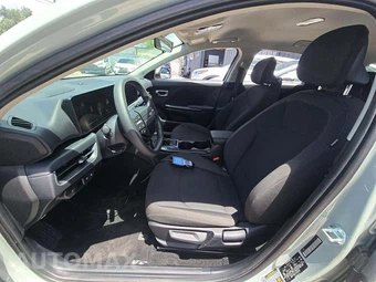 2026 Kia K4 LXS Sedan - miniatura 6