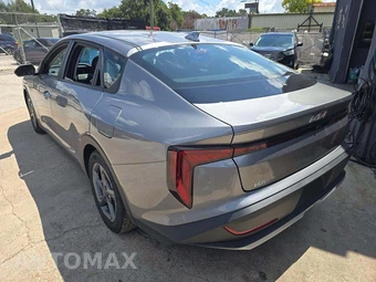 2026 Kia K4 LXS Sedan - miniatura 2