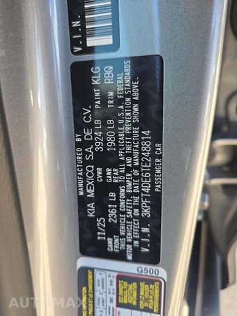 2026 Kia K4 LXS Sedan - miniatura 5