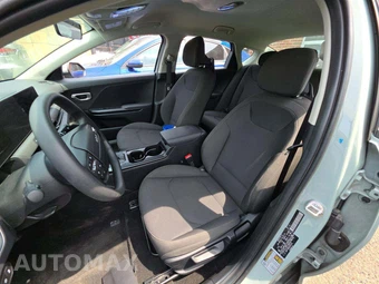 2026 Kia K4 LXS Sedan - miniatura 6
