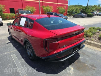 2026 Kia K4 LXS Sedan - miniatura 2