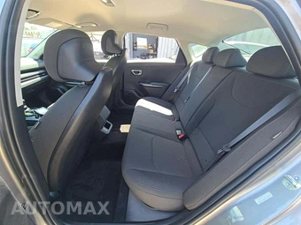 2026 Kia K4 LXS Sedan - miniatura 13