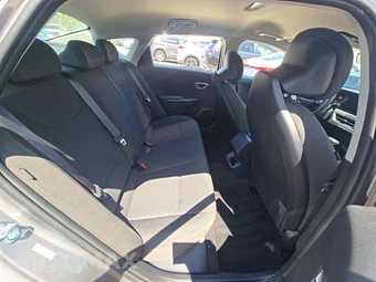 2026 Kia K4 LXS Sedan - miniatura 16