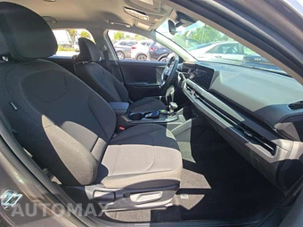 2026 Kia K4 LXS Sedan - miniatura 18