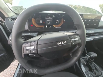 2026 Kia K4 LXS Sedan - miniatura 10