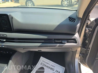 2026 Kia K4 LXS Sedan - miniatura 19