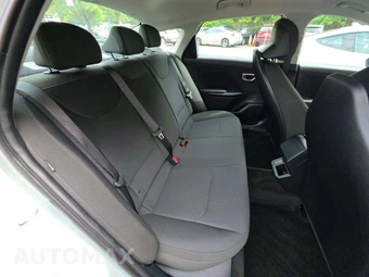2026 Kia K4 LXS Sedan - miniatura 16