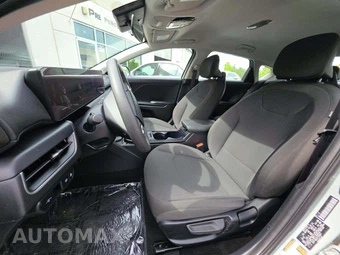 2026 Kia K4 LXS Sedan - miniatura 6