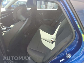 2026 Kia K4 LXS Sedan - miniatura 13