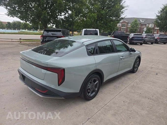 2026 Kia K4 LXS Sedan - miniatura 3