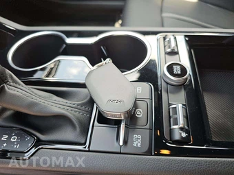 2026 Kia K5 GT-Line - miniatura 5