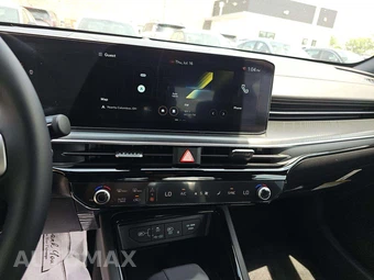 2026 Kia K5 GT-Line - miniatura 7