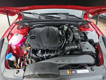 2026 Kia K5 GT-Line - miniatura 15