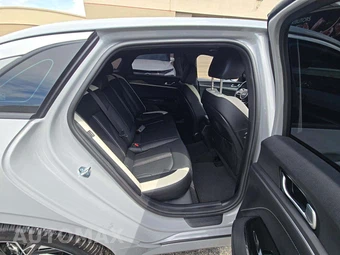 2026 Kia K5 GT-Line - miniatura 13