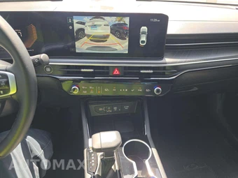 2026 Kia K5 GT-Line - miniatura 10