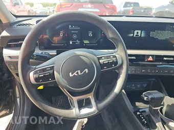 2026 Kia K5 LXS - miniatura 10