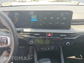 2026 Kia K5 LXS - miniatura 11