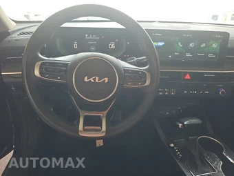2026 Kia K5 LXS - miniatura 10