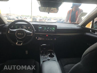 2026 Kia K5 LXS - miniatura 11