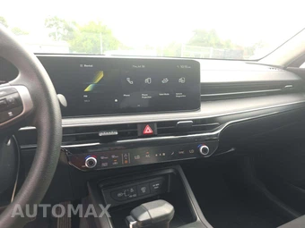 2026 Kia K5 LXS - miniatura 10