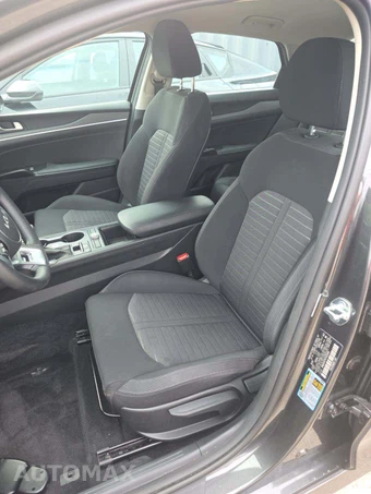 2026 Kia K5 LXS - miniatura 6
