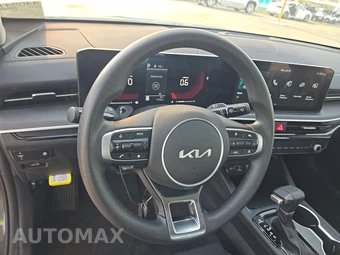 2026 Kia K5 LXS - miniatura 10