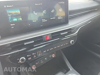2026 Kia K5 LXS - miniatura 11