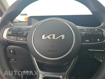 2026 Kia K5 LXS - miniatura 10
