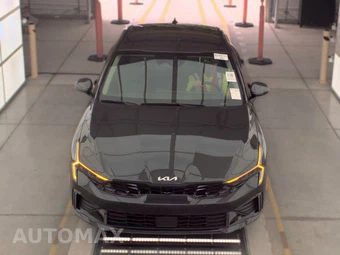 2026 Kia K5 LXS - miniatura 2