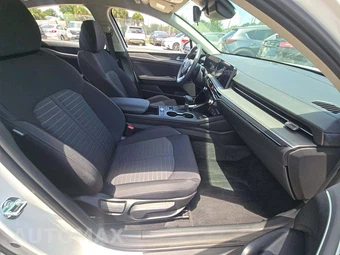 2026 Kia K5 LXS - miniatura 18