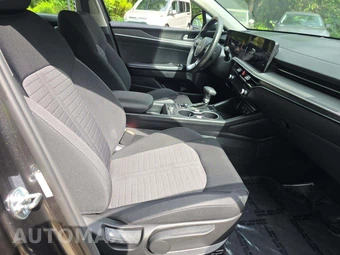 2026 Kia K5 LXS - miniatura 18