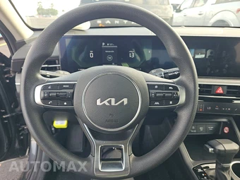 2026 Kia K5 LXS - miniatura 10