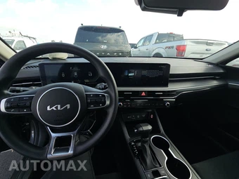 2026 Kia K5 LXS - miniatura 11