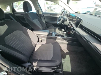 2026 Kia K5 LXS - miniatura 8