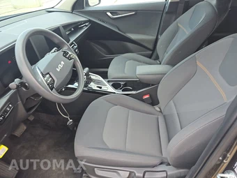 2026 Kia Niro LX – miniatura 7