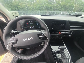 2026 Kia Niro LX - miniatura 11