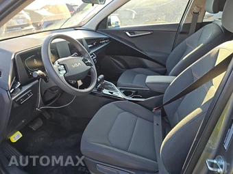 2026 Kia Niro LX – miniatura 7