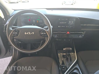 2026 Kia Niro LX - miniatura 11