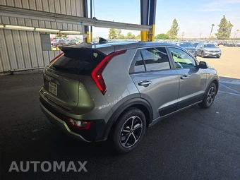 2026 Kia Niro LX - miniatura 4