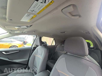 2026 Kia Niro LX – miniatura 11