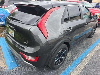 2026 Kia Niro LX – miniatura 3